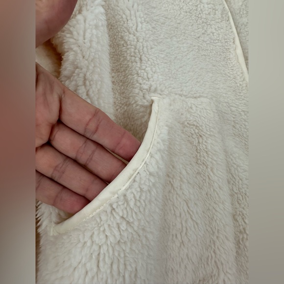 BP Cream Fleece Jacket - Picture 6 of 7